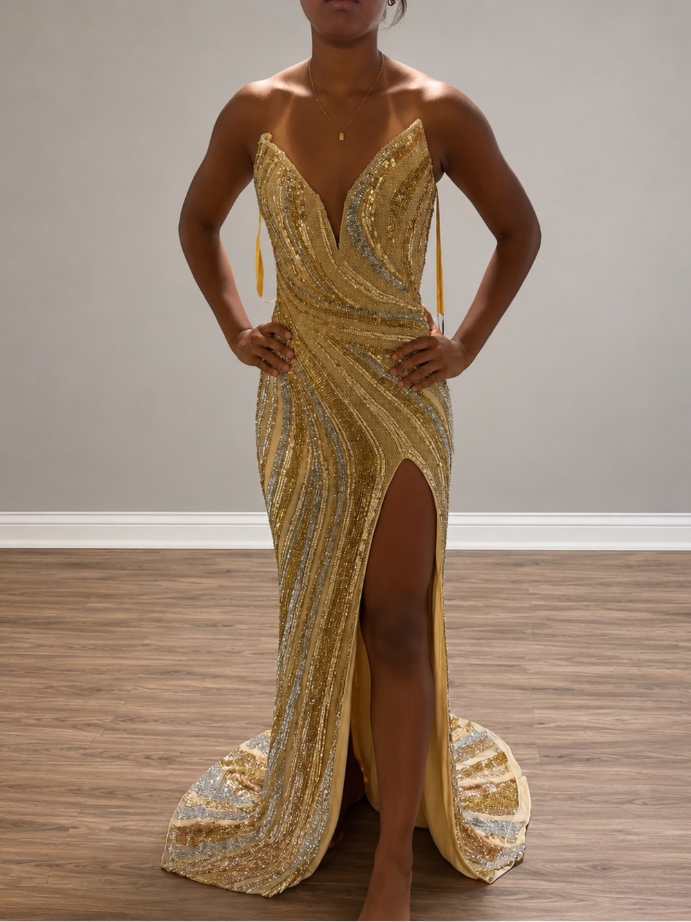 ASHLEYlauren Gold & Silver Sequin Prom Gown Size 00 Style 12231